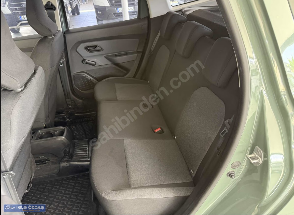 DACİA DUSTER 1.0 TCE ESSENTİAL 2023 MODEL